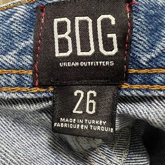 BDG Urban Outfitters Destroyed Jeans in Medium Wash Waist 26" - Picture 6 of 9